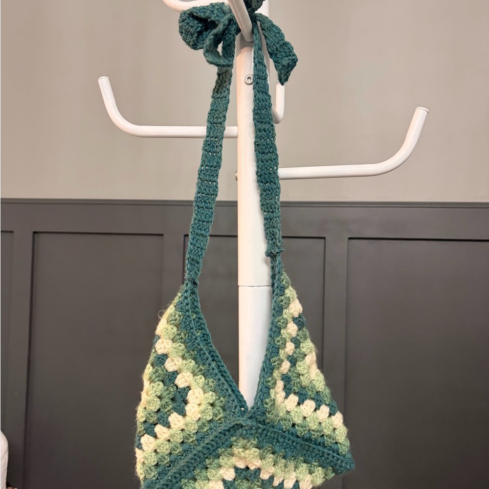 Green and Cream Crochet Shoulder Bag